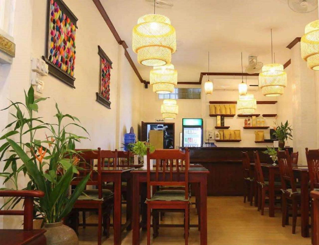 Sanga Hostel Pakse Exterior photo